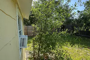 321 N 11th St, Fort Pierce, FL 34950 - Photo 19