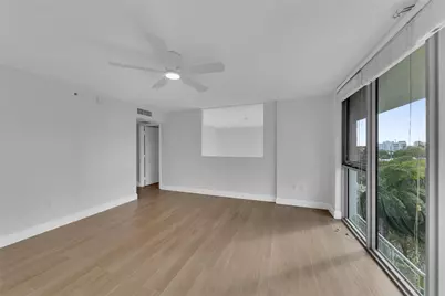 900 SE 2nd Street #502, Fort Lauderdale, FL 33301 - Photo 11
