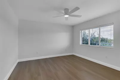 900 SE 2nd Street #502, Fort Lauderdale, FL 33301 - Photo 17