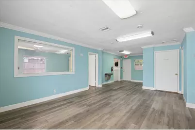 411 E Commercial Boulevard, Oakland Park, FL 33334 - Photo 3