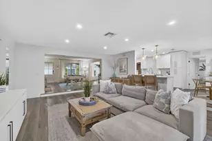 903 SW 28th Ave, Boynton Beach, FL 33435 - Photo 15