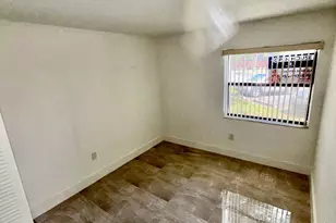 9405 Fontainebleau Blvd, Miami, FL 33172 - Photo 23