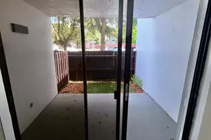 9405 Fontainebleau Blvd, Miami, FL 33172 - Photo 9
