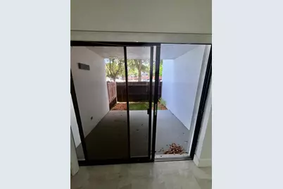 9405 Fontainebleau Boulevard #109, Miami, FL 33172 - Photo 9