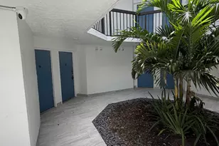 9405 Fontainebleau Blvd, Miami, FL 33172 - Photo 29