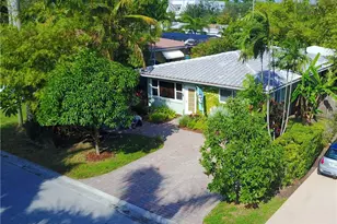 1031 Lincoln St, Hollywood, FL 33019 - Photo 1