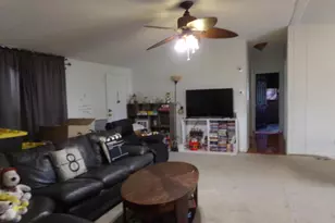89 S Stuart Cir, Greenacres, FL 33463 - Photo 11