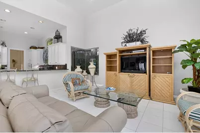 21650 Frontenac Court, Boca Raton, FL 33433 - Photo 11