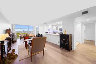 600 Parkview Dr, Hallandale Beach, FL 33009 - Photo 5