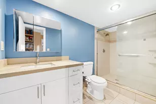 600 Parkview Dr, Hallandale Beach, FL 33009 - Photo 19