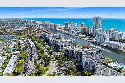600 Parkview Drive #823, Hallandale Beach, FL 33009 - Photo 25