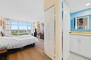 600 Parkview Dr, Hallandale Beach, FL 33009 - Photo 19