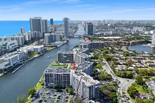 600 Parkview Dr, Hallandale Beach, FL 33009 - Photo 23