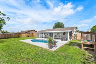 144 Cordoba Cir, Royal Palm Beach, FL 33411 - Photo 27