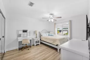 144 Cordoba Cir, Royal Palm Beach, FL 33411 - Photo 17