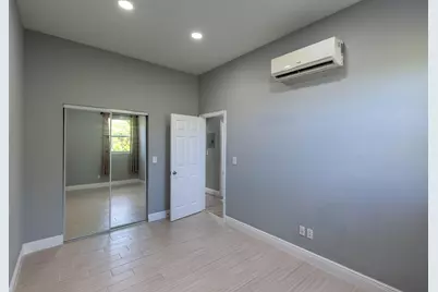 13428 N 87th St Street N #Guest House, The Acreage, FL 33412 - Photo 9