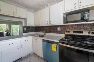 8360 Sands Point Blvd, Tamarac, FL 33321 - Photo 5