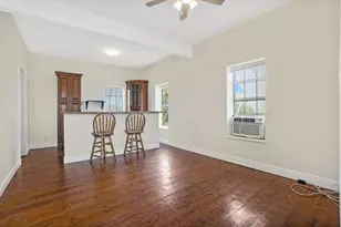 517 Sunrise Ct, Lake Worth Beach, FL 33460 - Photo 11