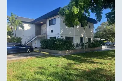 1858 Dewey Street #2b, Hollywood, FL 33020 - Photo 1