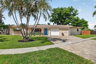 301 SE 8th Ave, Deerfield Beach, FL 33441 - Photo 1