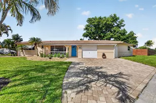 301 SE 8th Ave, Deerfield Beach, FL 33441 - Photo 5