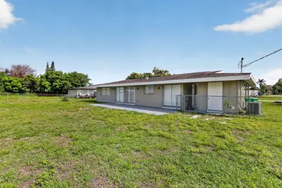157 SE Calmoso Drive, Port Saint Lucie, FL 34983 - Photo 3