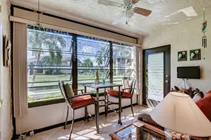 334 Pine Ridge Cir, Greenacres, FL 33463 - Photo 3