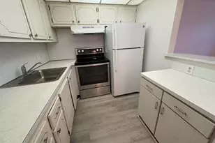 151 Canterbury F, West Palm Beach, FL 33417 - Photo 5