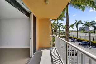 1450 SE 3rd Ave, Dania Beach, FL 33004 - Photo 25