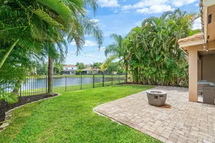 8300 Calabria Lakes Drive, Boynton Beach, FL 33473 - Photo 43