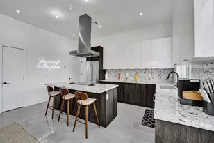 1220 NE 15th Ave, Fort Lauderdale, FL 33304 - Photo 9