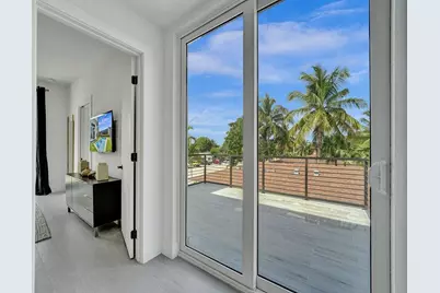 1220 NE 15th Avenue, Fort Lauderdale, FL 33304 - Photo 31
