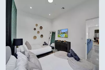 1220 NE 15th Avenue, Fort Lauderdale, FL 33304 - Photo 17