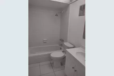 770 SE 2nd Avenue, Deerfield Beach, FL 33441 - Photo 11