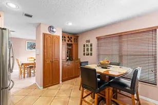 2993 SW 174th Ave, Miramar, FL 33029 - Photo 7