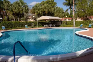 2738 S Carambola Circle S, Coconut Creek, FL 33066 - Photo 25