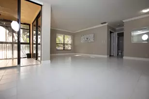 2738 S Carambola Circle S, Coconut Creek, FL 33066 - Photo 9