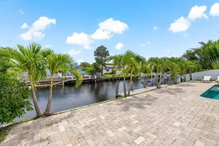 1366 SW 4th Ct, Boca Raton, FL 33432 - Photo 43
