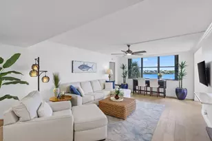 1648 Jupiter Cove Dr, Jupiter, FL 33469 - Photo 3