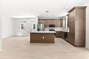 16404 Mirabell Mnr Ln, Loxahatchee, FL 33470 - Photo 9