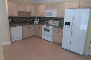 4983 W Pinemore Ln, Lake Worth, FL 33463 - Photo 5