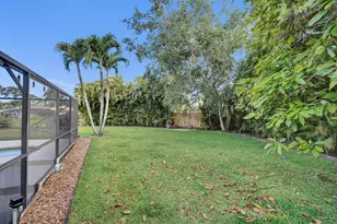 772 Juniper Pl, Wellington, FL 33414 - Photo 25