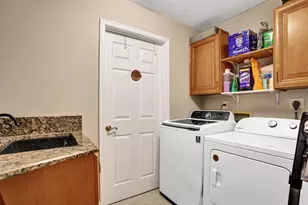 772 Juniper Pl, Wellington, FL 33414 - Photo 19