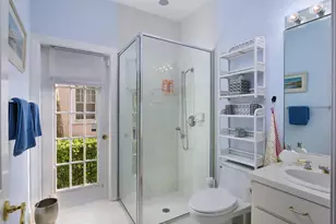 70 Cayman Pl, Palm Beach Gardens, FL 33418 - Photo 17