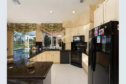 70 Cayman Place, Palm Beach Gardens, FL 33418 - Photo 7
