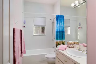 70 Cayman Pl, Palm Beach Gardens, FL 33418 - Photo 15