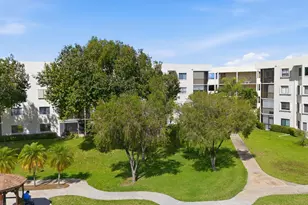 3138 Via Poinciana, Lake Worth, FL 33467 - Photo 27