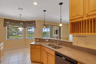 5370 E 1st Square SW, Vero Beach, FL 32968 - Photo 17