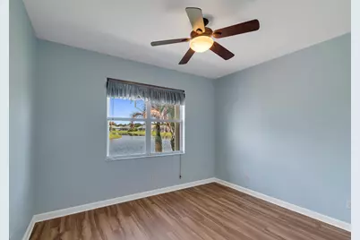 5370 E 1st Square SW, Vero Beach, FL 32968 - Photo 29
