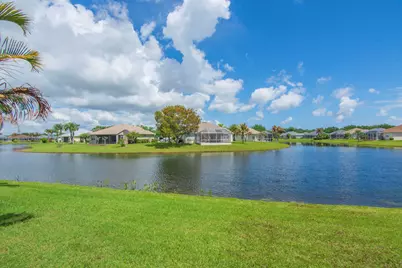 5370 E 1st Square SW, Vero Beach, FL 32968 - Photo 5